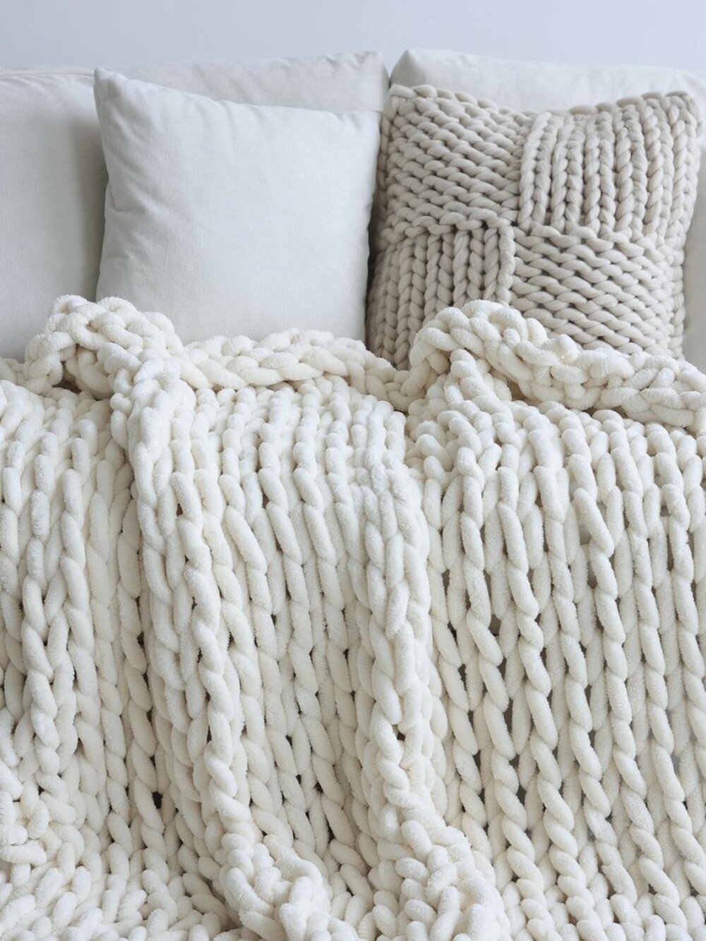 Chenille Chunky Knit Throw Blanket,Handmade Home Decor,50×60,Cream